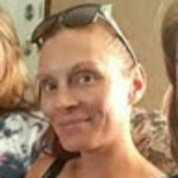 Meet your Posher, Celeste - Picture 1 of 1